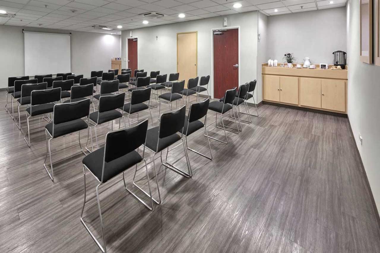 City Express Suites By Marriott Silao Aeropuerto Buitenkant foto