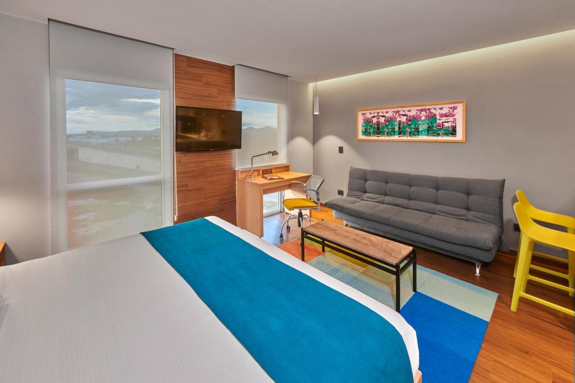 City Express Suites By Marriott Silao Aeropuerto Buitenkant foto