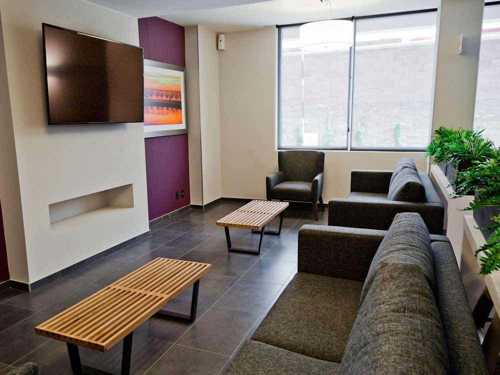 City Express Suites By Marriott Silao Aeropuerto Buitenkant foto
