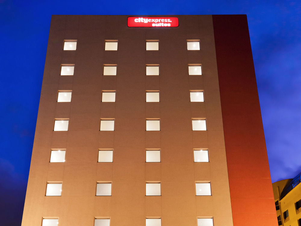 City Express Suites By Marriott Silao Aeropuerto Buitenkant foto